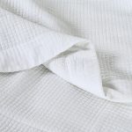 Quilt Súper King Grid Blanco - Image 3